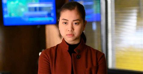 The Blacklist Female Actors ਲਈ ਪ੍ਰਤੀਬਿੰਬ ਨਤੀਜਾ