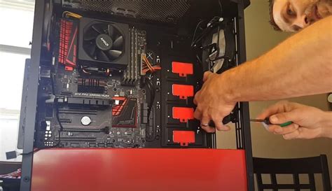 How to Install a Fan in PC に対する画像結果