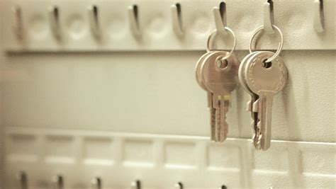 Secure Key Box に対する画像結果