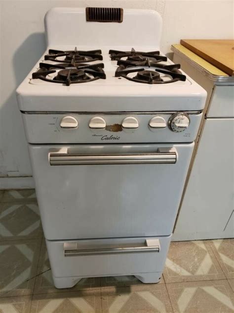 Toradh íomhá ar Caloric Gas Stove