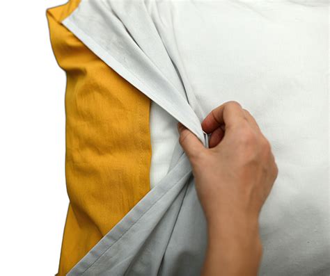 Afbeeldingsresultaten voor Free Pillowcase Sewing Pattern