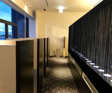 Ana First Class Lounge Narita に対する画像結果