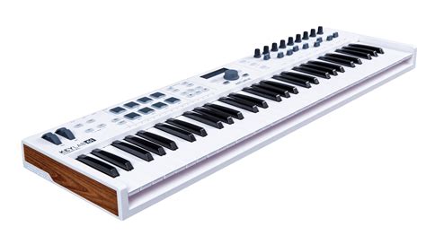 Arturia KeyLab Essential 61 Keyboard Controller に対する画像結果