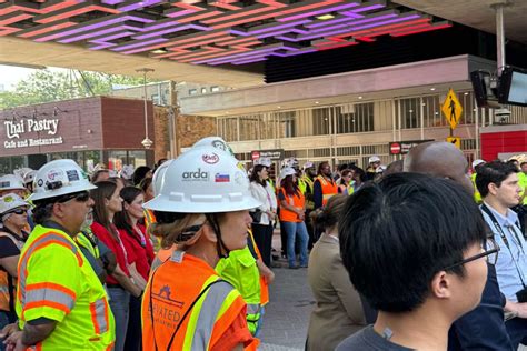 Toradh íomhá ar Red Line Meter