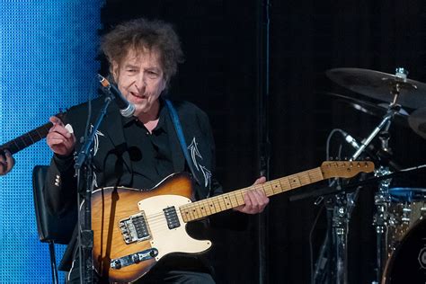 Toradh íomhá ar Bob Dylan Recent Picture