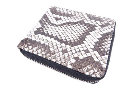 Afbeeldingsresultaten voor Burmese Python Skin