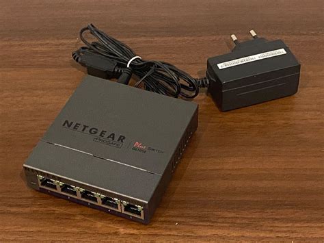 Afbeeldingsresultaten voor Netgear GS105E