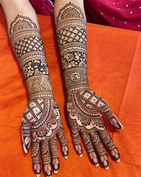 Toradh íomhá ar Henna Mehndi Designs
