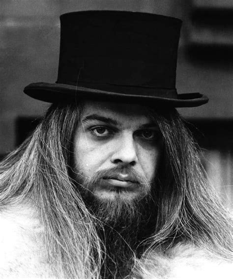 Leon Russell Biography に対する画像結果