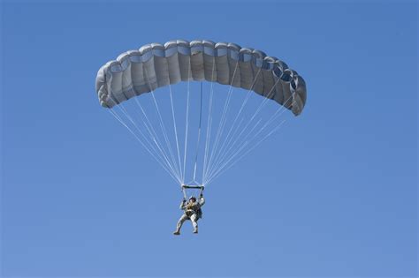 Toradh íomhá ar Parachute Regiment Jokes