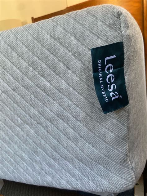 تصویر کا نتیجہ برائے Leesa Box Spring