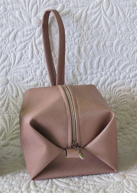 Box Pouch Pattern-Free に対する画像結果