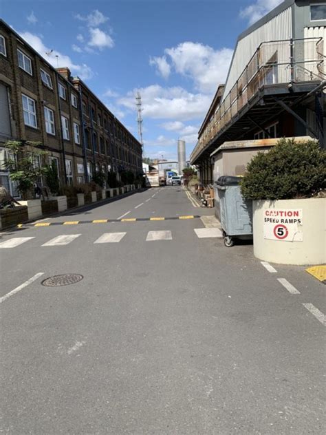 Exploding Cannon Headscarf に対する画像結果