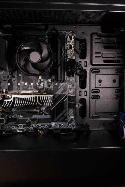 Inside Computer System に対する画像結果