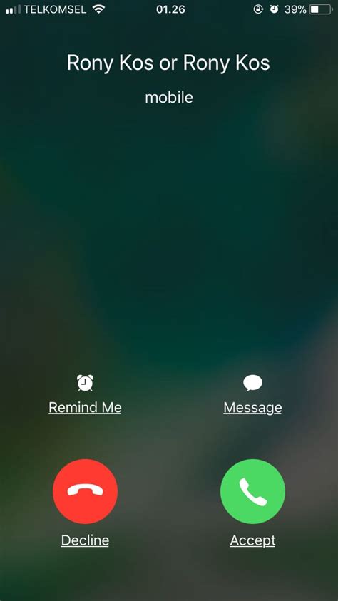 Afbeeldingsresultaten voor iOS Incoming Call Screen