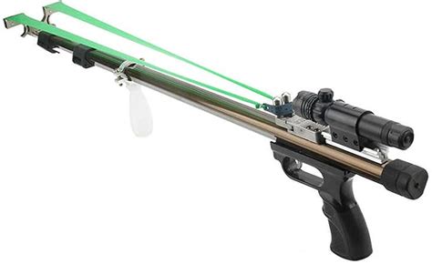 Toradh íomhá ar Hunting for Squirrels with Slingshot