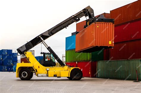 Container Storage Handling System に対する画像結果