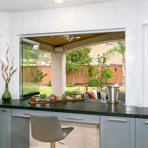 Small Pass through Window Kitchen എന്നതിനുള്ള ഇമേജ് ഫലം