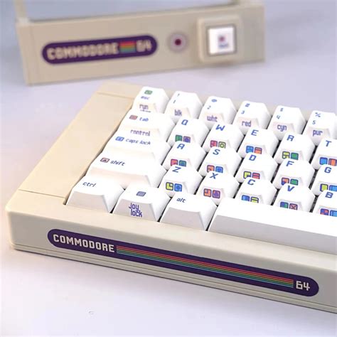 Toradh íomhá ar Commodore 64 Full Keyboard