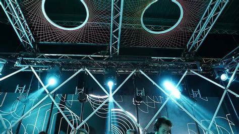 Image result for Le Java