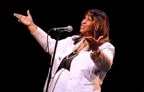 Toradh íomhá ar Aretha Mercury