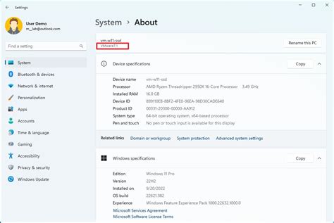 Toradh íomhá ar Computer Model with Names