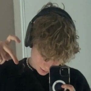 Toradh íomhá ar Focusrbx Real Name