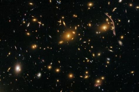 Toradh íomhá ar Watching an Exploding Star