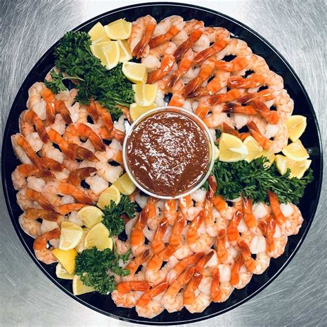 Large Shrimp Cocktail に対する画像結果