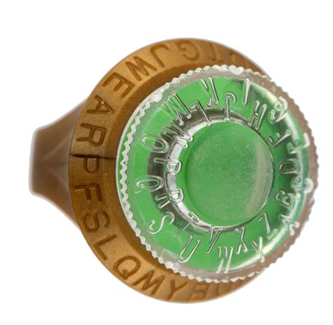 Résultat d’images pour Cracker Jack Box Decoder Ring