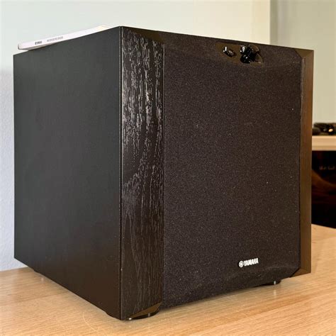 Toradh íomhá ar Yamaha SW200