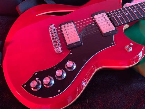 Bildergebnis für Guitar Body Example