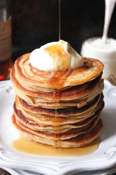 Afbeeldingsresultaten voor Pancakes with Whipped Cream