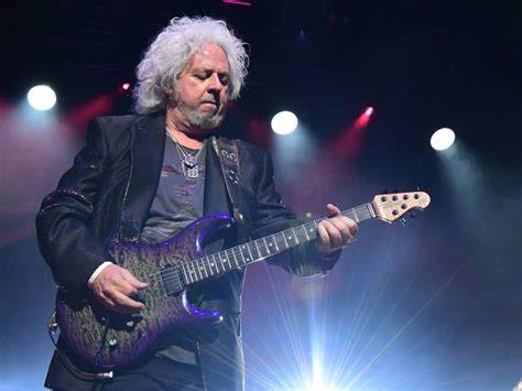 Afbeeldingsresultaten voor Steve Lukather