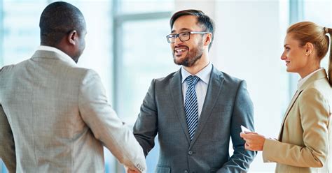 Toradh íomhá ar Insurance Agent Shop