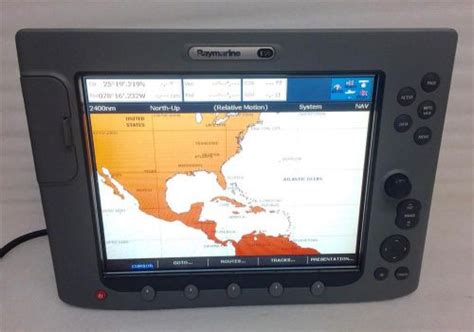 Raymarine GPS E120 Chartplotter に対する画像結果