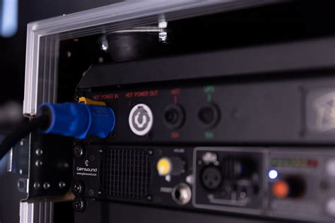 Sound System Powercon に対する画像結果