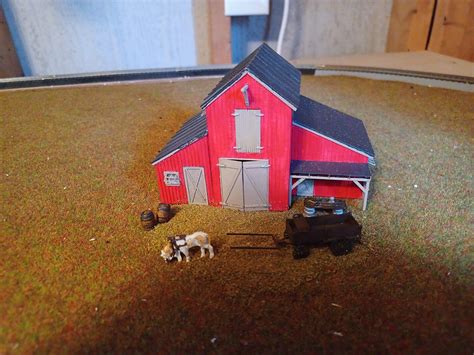HO Scale Barn Kit に対する画像結果