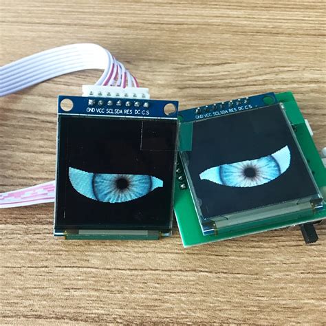 Afbeeldingsresultaten voor OLED Arduino Draw Eyes