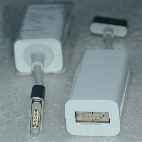 Afbeeldingsresultaten voor MagSafe 1 Adapter