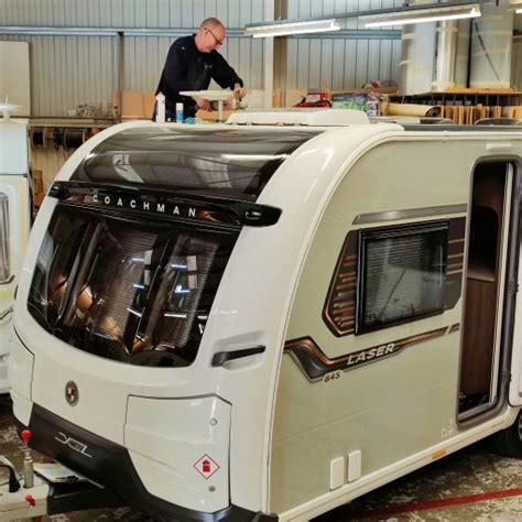 AWS Logo for Caravans に対する画像結果