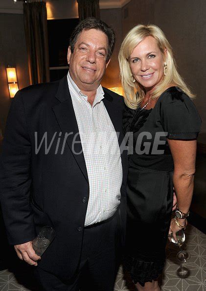 Mitch Modell Death-க்கான படிம முடிவு