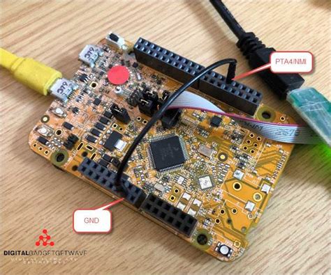 Toradh íomhá ar Hardware Interrupts Visual