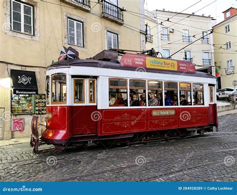Lisbon Cable Car Map に対する画像結果