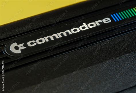 Commodore Computer Logo に対する画像結果