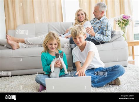 Spend Time With Family Images に対する画像結果