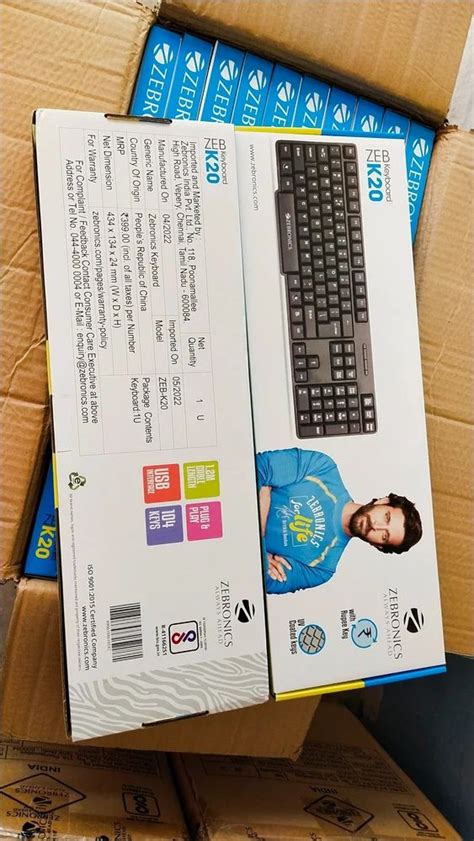 Toradh íomhá ar USB Desktop Keyboard