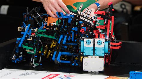 Image result for LEGO Roboter Schule