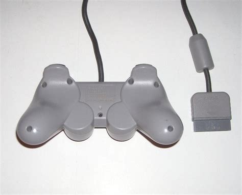 Backside of PS1 Controller に対する画像結果