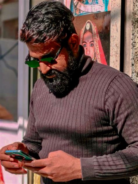 تصویر کا نتیجہ برائے Devar Stanting Image